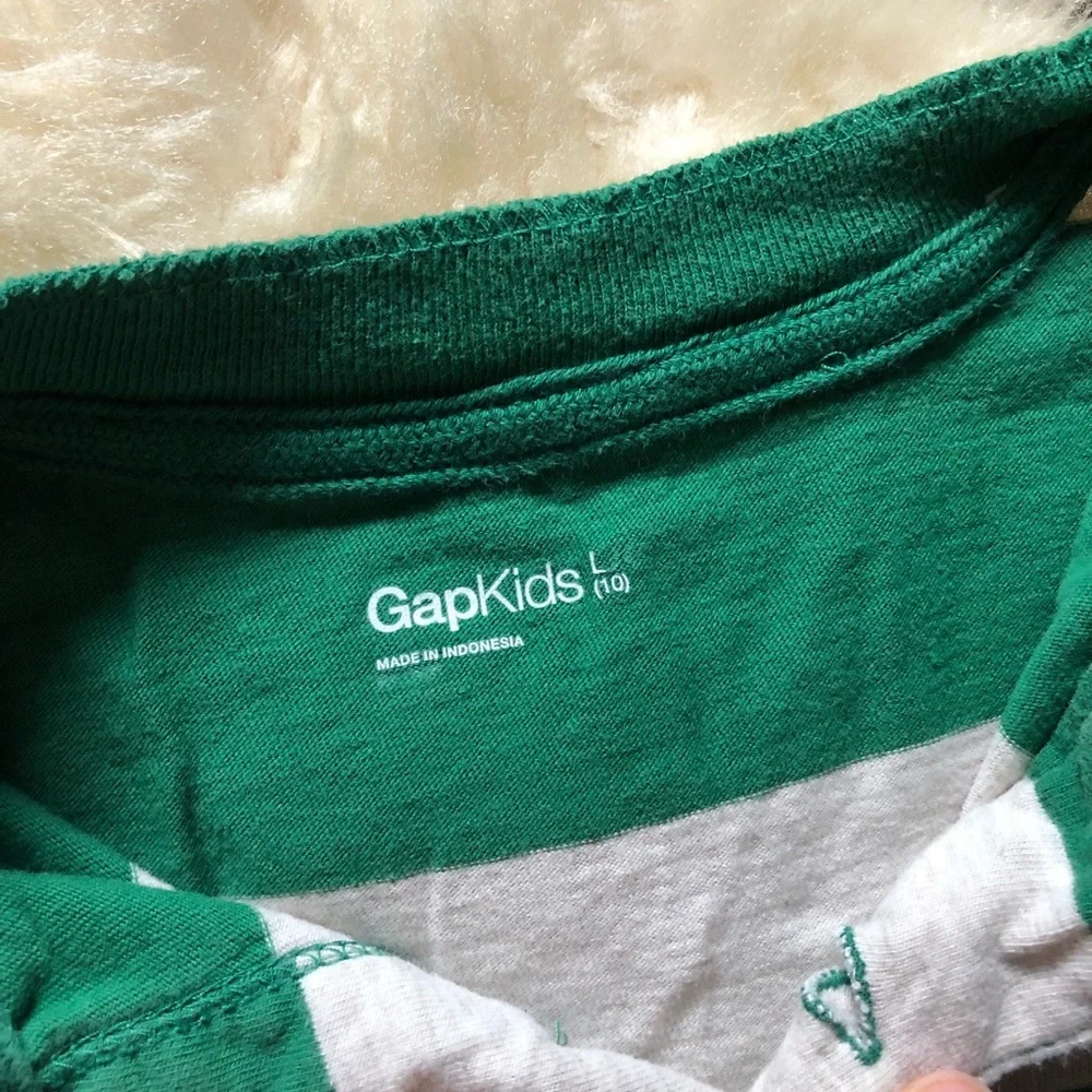Gap kids boys long sleeve shirt